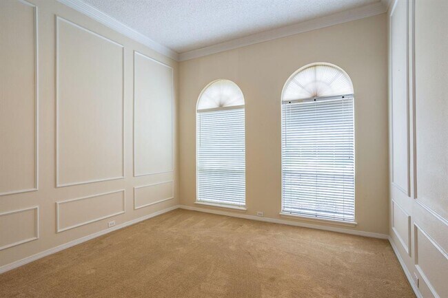 Foto del edificio - 1304 Pagewynne Dr