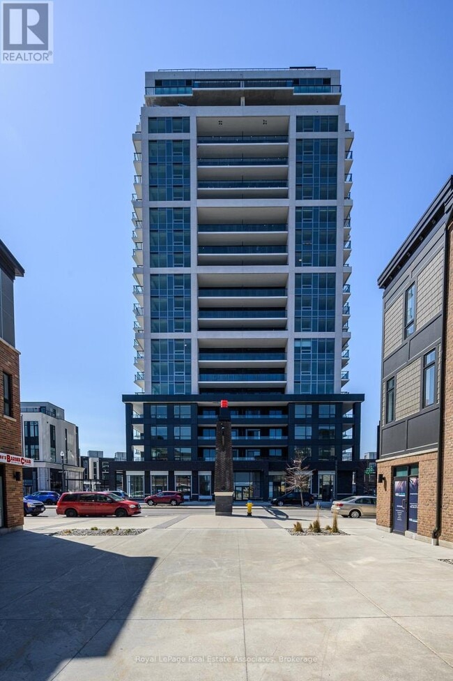 Building Photo - 385 Winston Rd