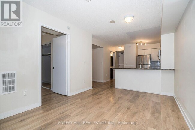 Photo du bâtiment - 1420 Dupont St