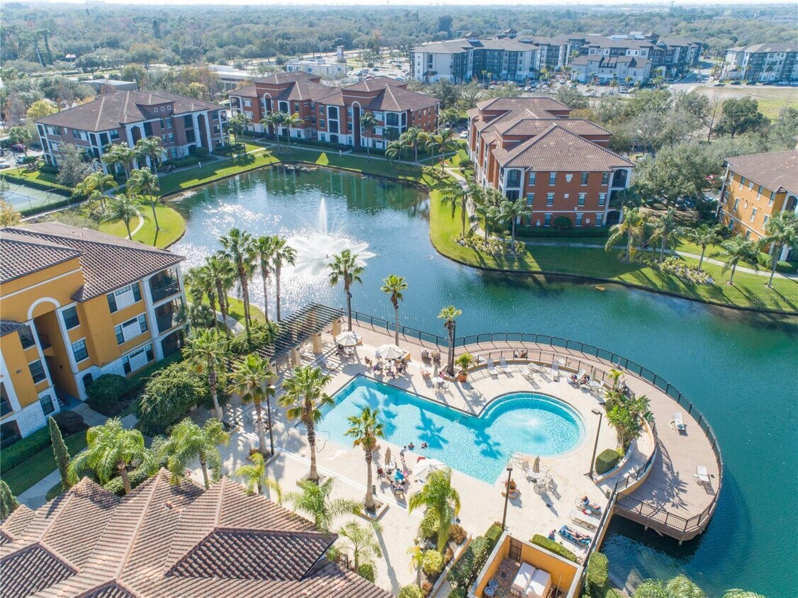 8367 38th St Cir E Unit 104.1291622, Sarasota, FL 34243 Room for Rent