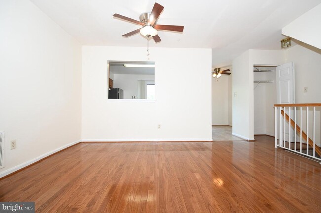 Building Photo - 14058 Jump Dr