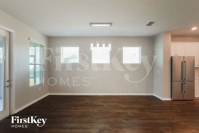 Building Photo - 17827 Passionflower Cir
