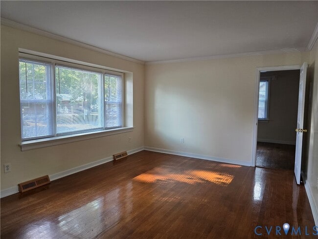 Foto del edificio - 7998 Wynbrook Ln