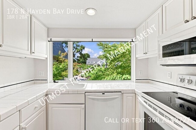 Building Photo - 178 N Hayden Bay Dr