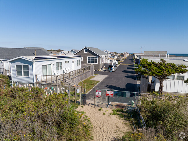 Building Photo - Montauk Shores Condominium
