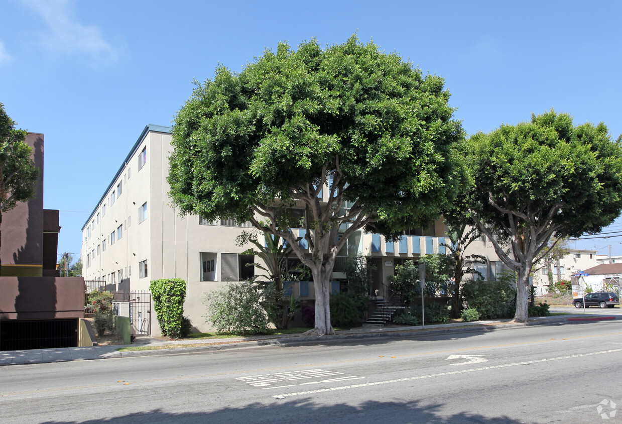 Primary Photo - The Californian