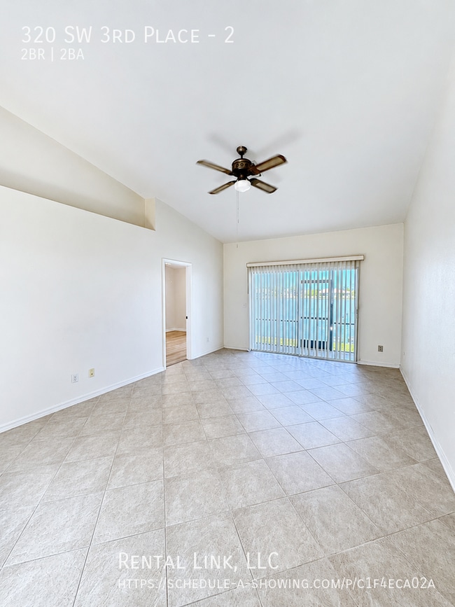 Foto del edificio - 320 SW 3rd Pl
