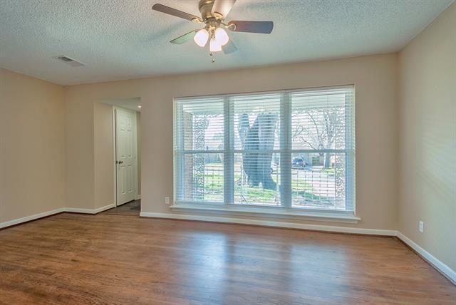 Building Photo - 2657 San Medina Ave