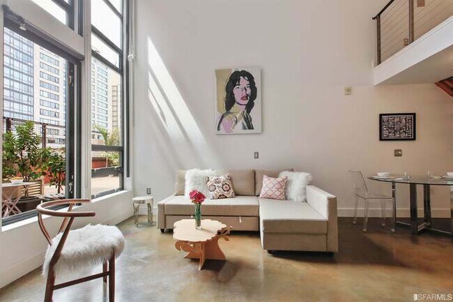Foto del edificio - 200 Townsend St