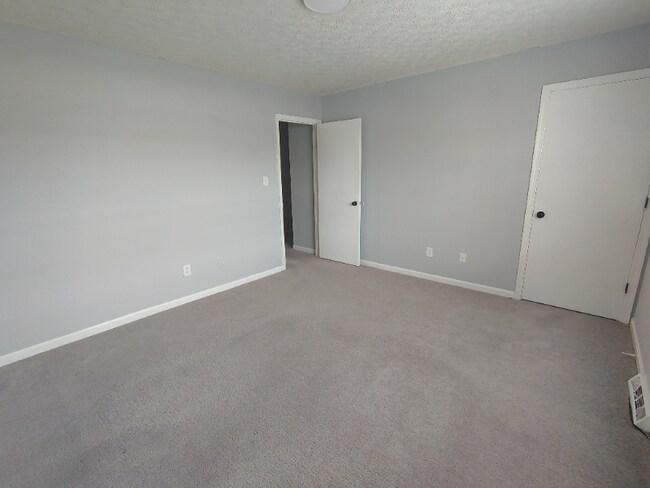 Foto del edificio - 22 Fonda Dr