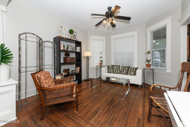 Foto del edificio - 1146 Glenwood Blvd