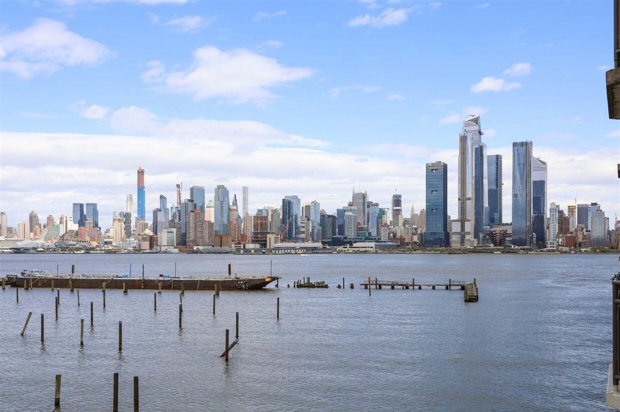 600 Harbor Blvd Unit 937, Weehawken, NJ 07086 Condo for Rent in