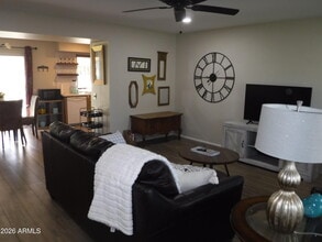 Building Photo - 11029 W Caron Dr