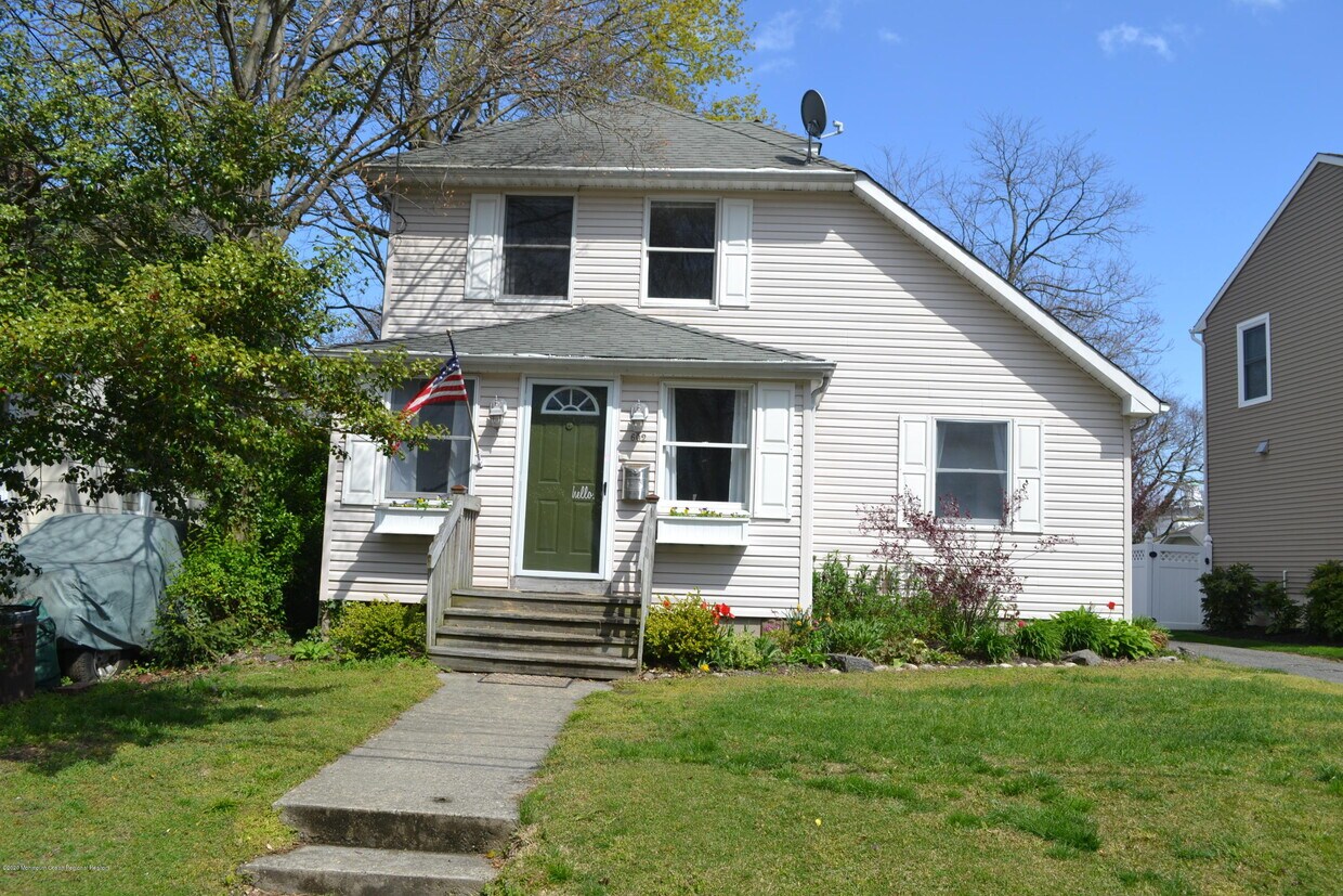 Primary Photo - 602 Cramer Ave