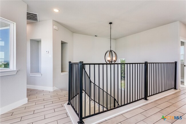 Foto del edificio - 2916 Hi Mesa