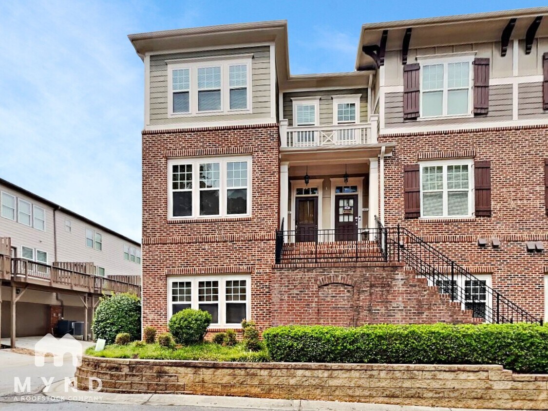 Foto principal - 3020 Eltham Pl