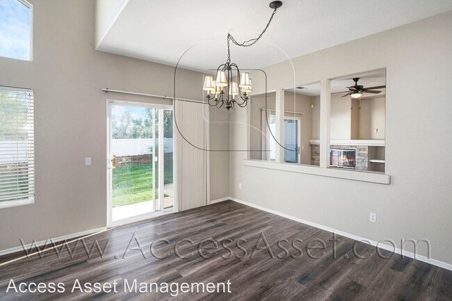 Building Photo - 3 br, 2.5 bath House - 23874 Buttercup Drive