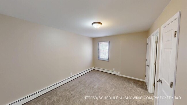Building Photo - 701 Grove St