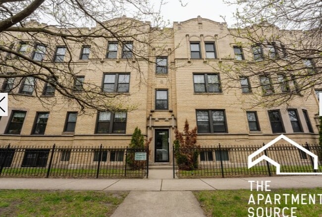 Photo - 4600 N Winchester Ave Apartment