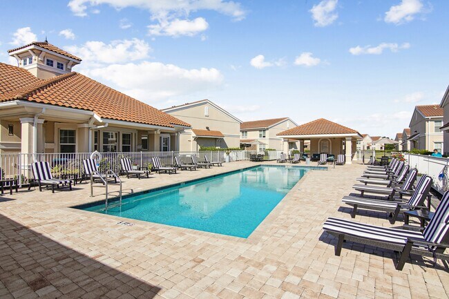 Foto del edificio - Courtyards at Estero