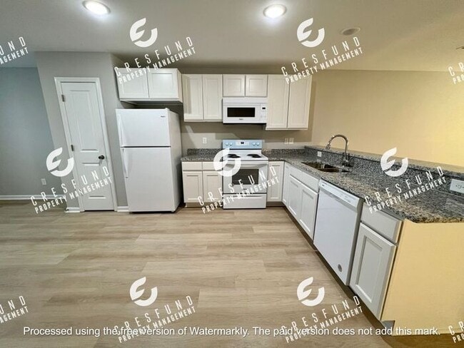 Building Photo - 2 Bed 2.5 Bath Townhome - Available NOW!
