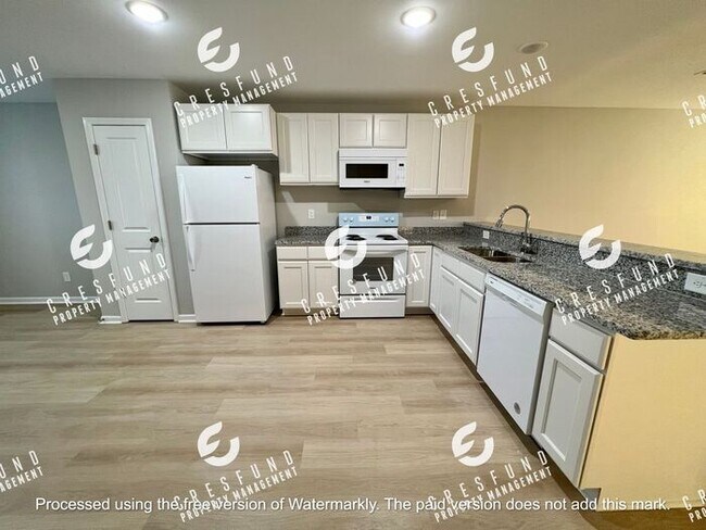 Foto del edificio - 2 Bed 2.5 Bath Townhome - Available NOW!