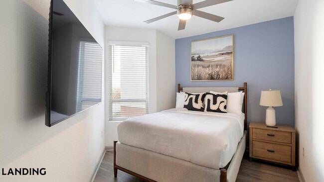 Building Photo - 1001 S Center St