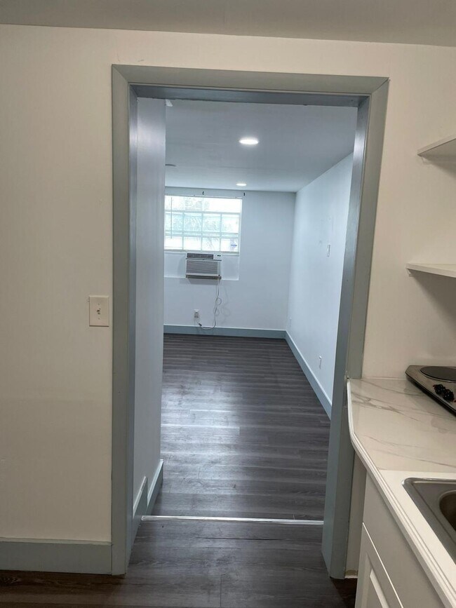 Foto del edificio - 8030 NW 36th Pl