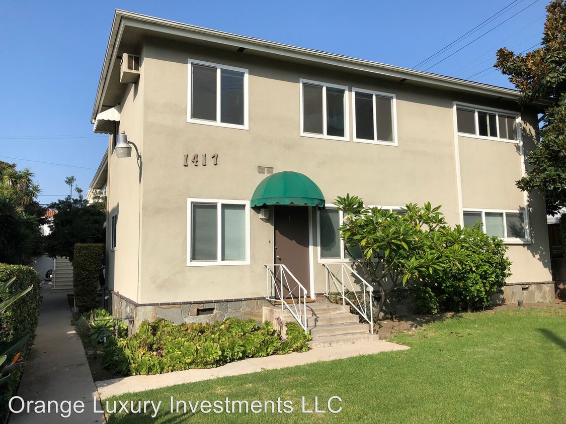 Primary Photo - 1417 S Holt Ave