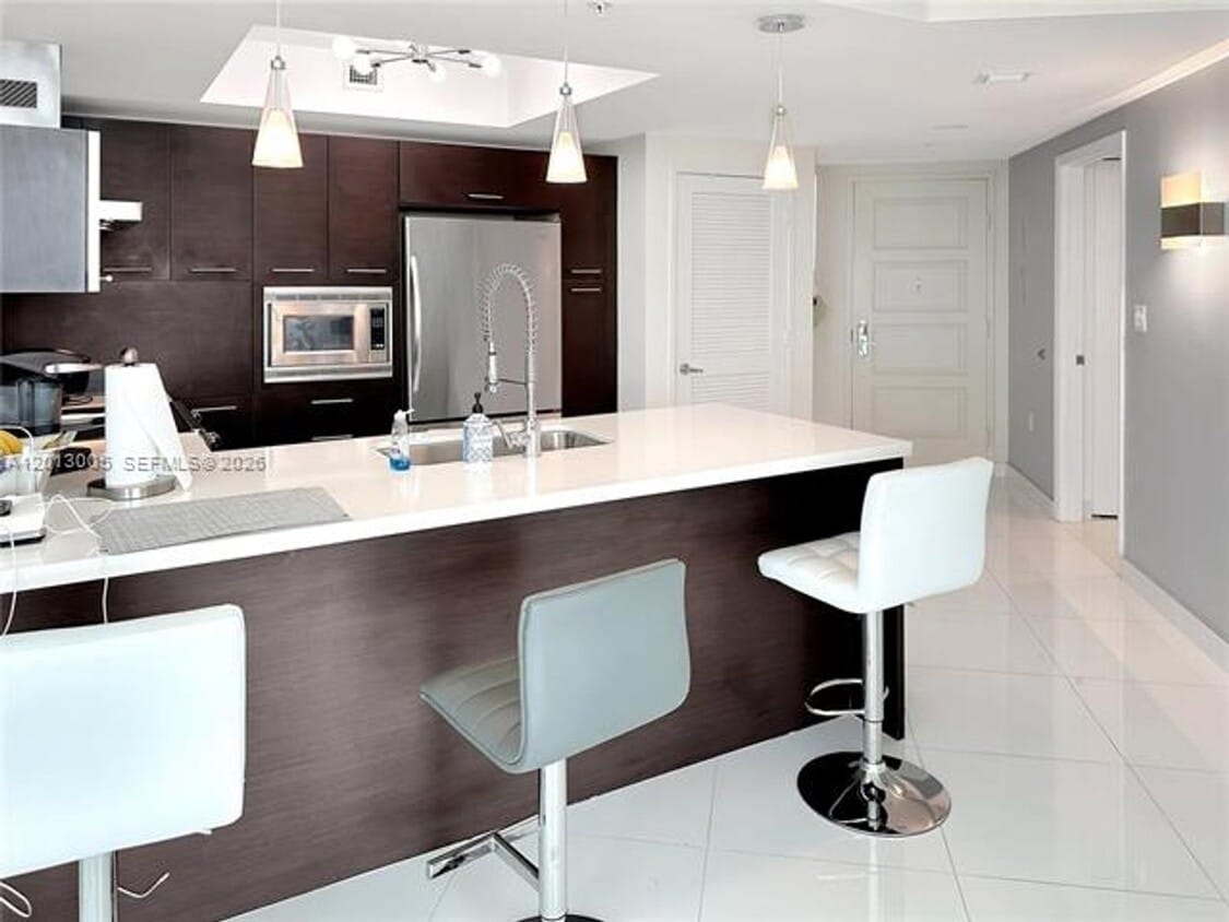 Photo - 250 Sunny Isles Blvd cu-3-1001