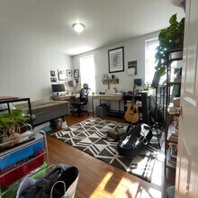 Building Photo - 221 S 51st St
