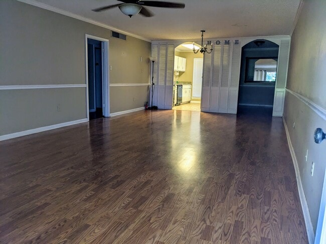 Photo - 10442 Jefferson Hwy Apartment