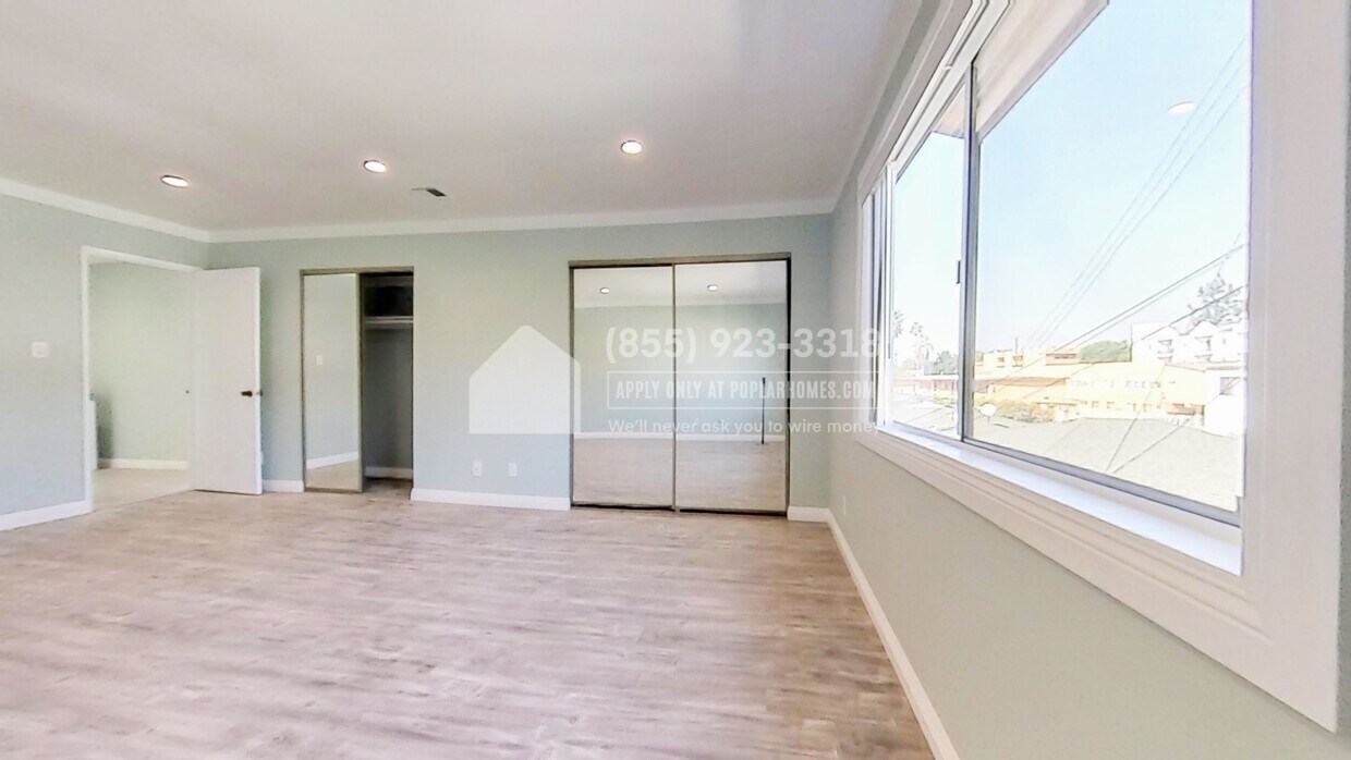 Foto principal - 1701 Scott Rd