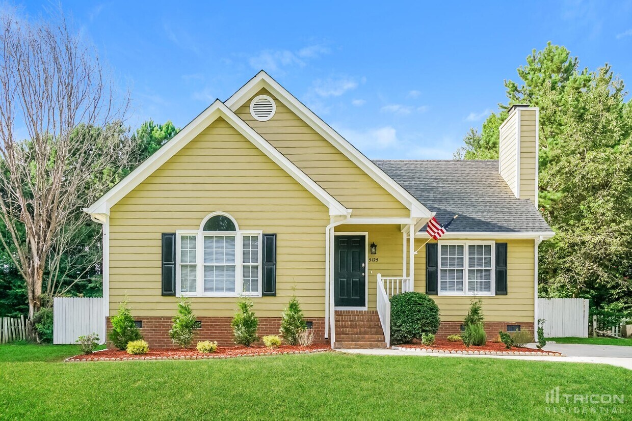 Foto principal - 5125 Cottage Bluff Ln