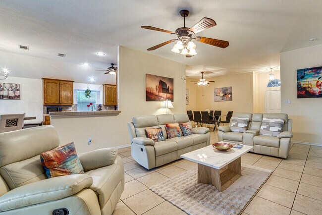 Foto del edificio - 7807 Raton Ridge Ln