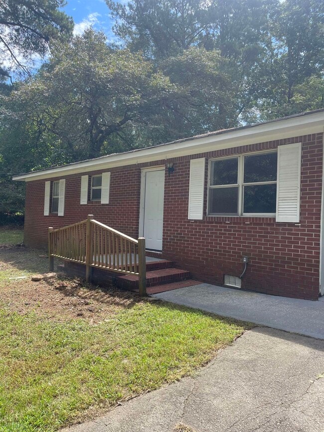 Foto del edificio - 44 Armstead Dr