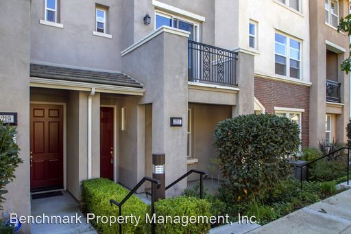 Building Photo - 1215 Elfin Forest Rd E