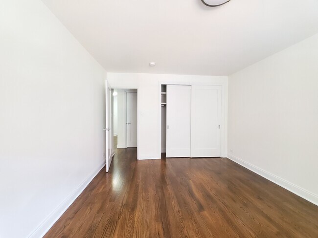 Foto del edificio - 145 E 16th St