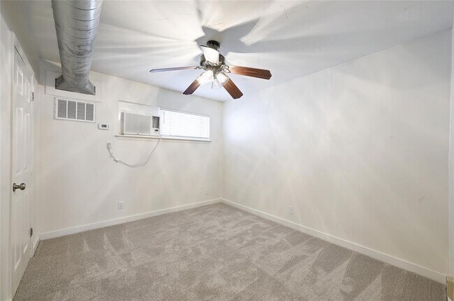 Foto del edificio - 1510 W 6th St
