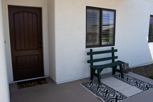 Building Photo - Unfurnished, 1-Year Long-Term Rental