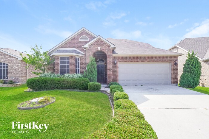 Primary Photo - 15812 Coyote Hill Dr