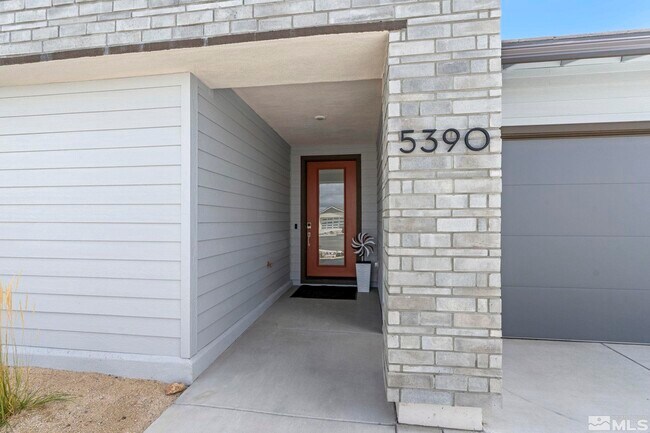 Building Photo - 5390 Cactus Quartz Ct