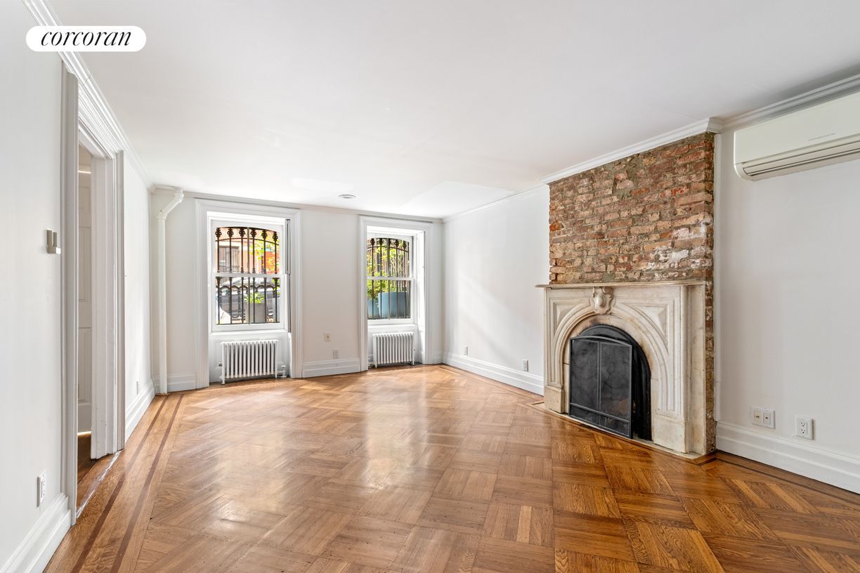 Primary Photo - 104 Prospect Pl