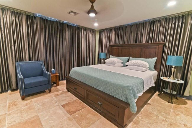 Photo - 1031 10th St House