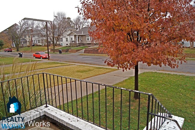 Foto del edificio - 3 br, 1 bath House - 2255 Sewell Street