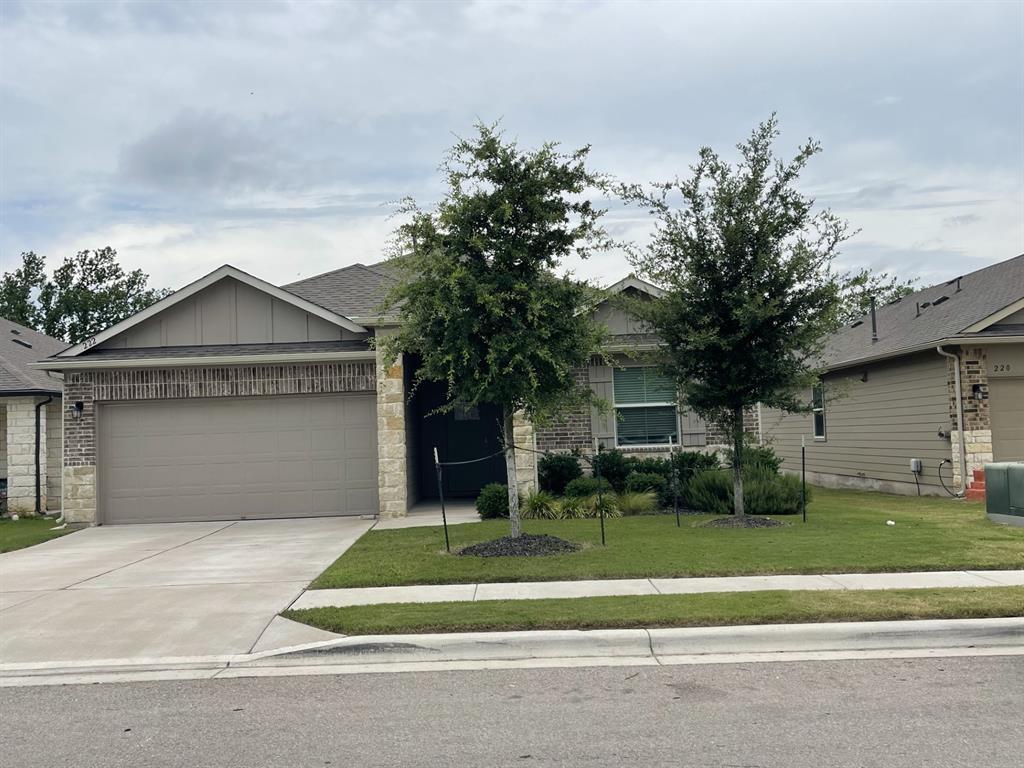 Foto principal - 222 Baron Creek Trail