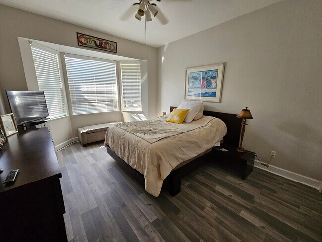 Foto del edificio - 2720 SE Kern Rd