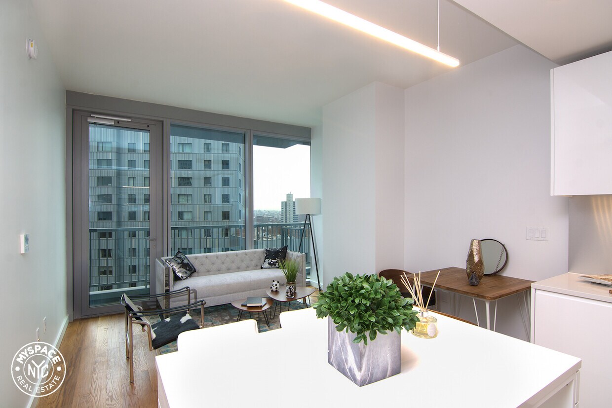 Foto principal - 436 Albee Square W