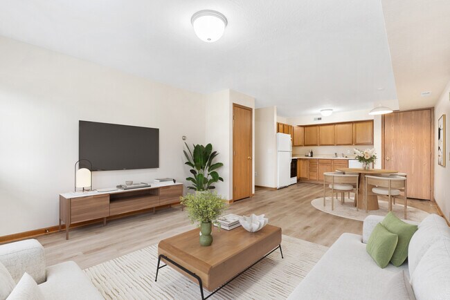 Sala de estar/Cocina - Eagles Ridge Apartments