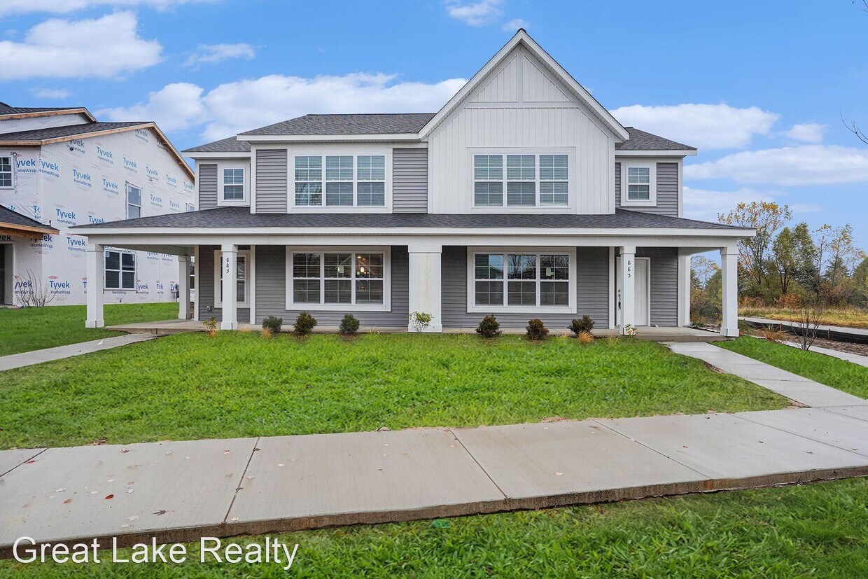 Foto principal - 4 br, 2.5 bath House - 870 Main